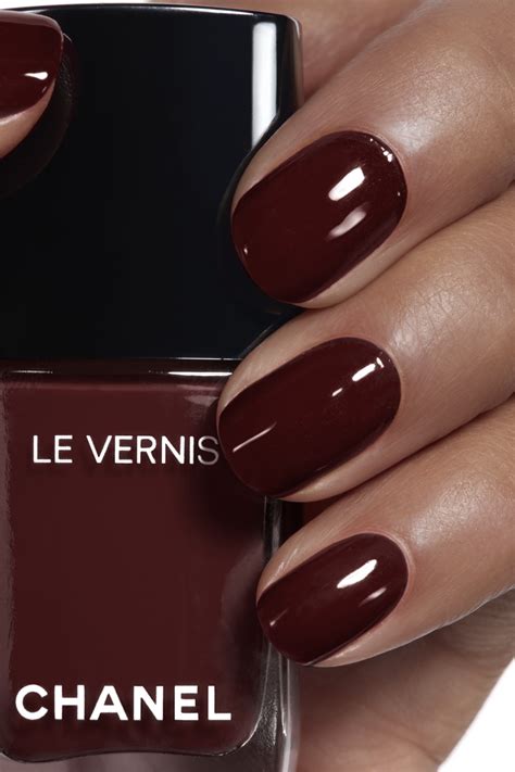 chanel le vernis nail colors